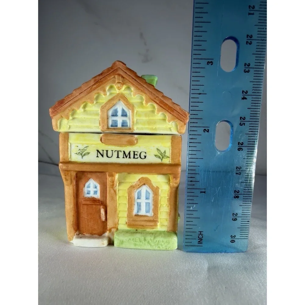 Vtg Spice Jar NUTMEG Country Kitchen Collection 1994 NIB House Cottage Core